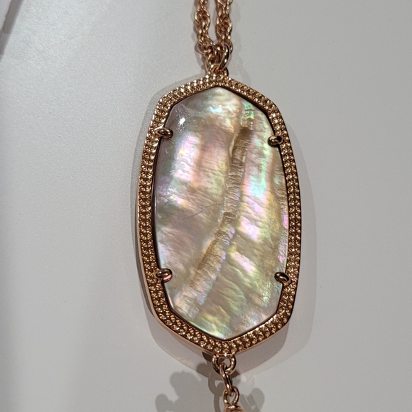 Kendra Scott Rose Gold Necklace Stud Earring Set - Picture 16 of 16